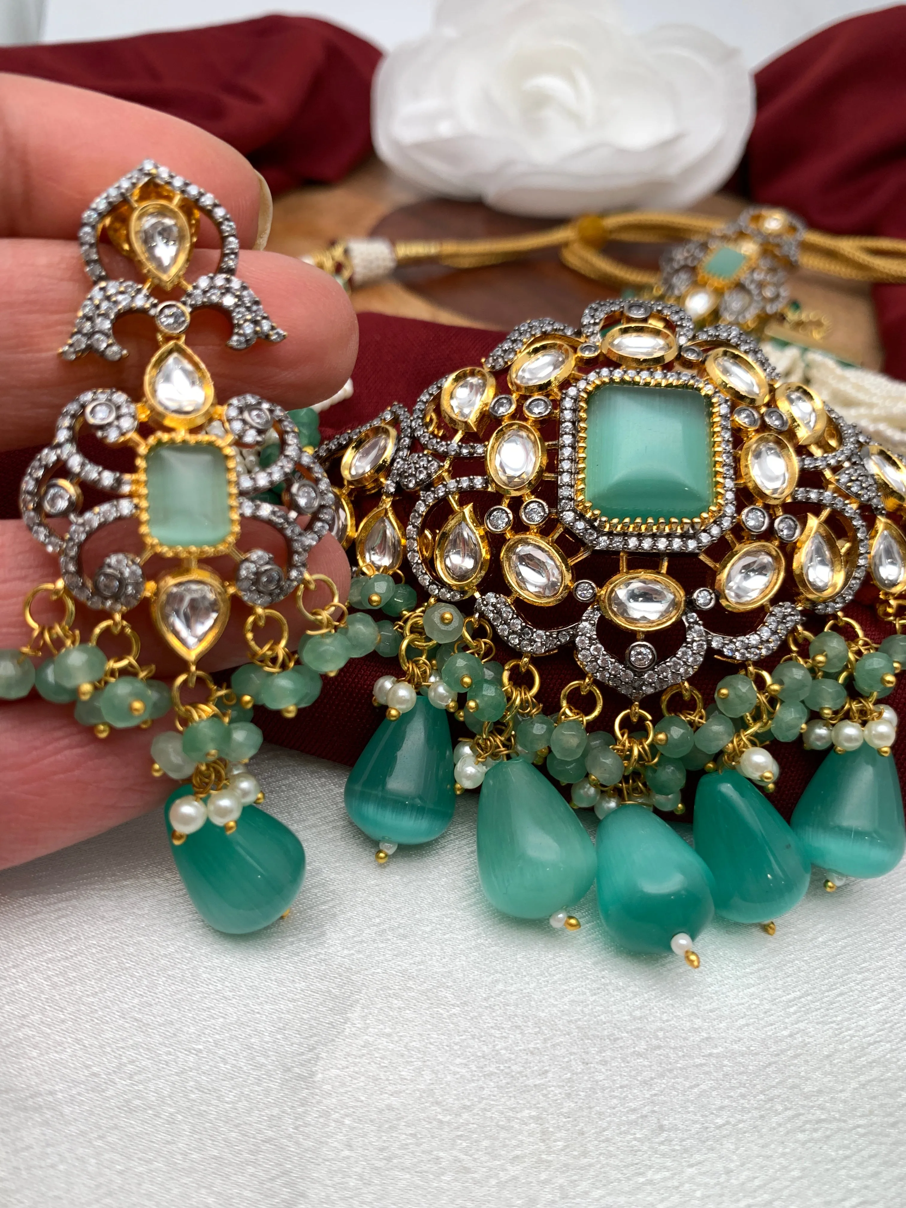 Kundan Mint Green Stone CZ Dual Tone Pendent White Hydro Beads Choker
