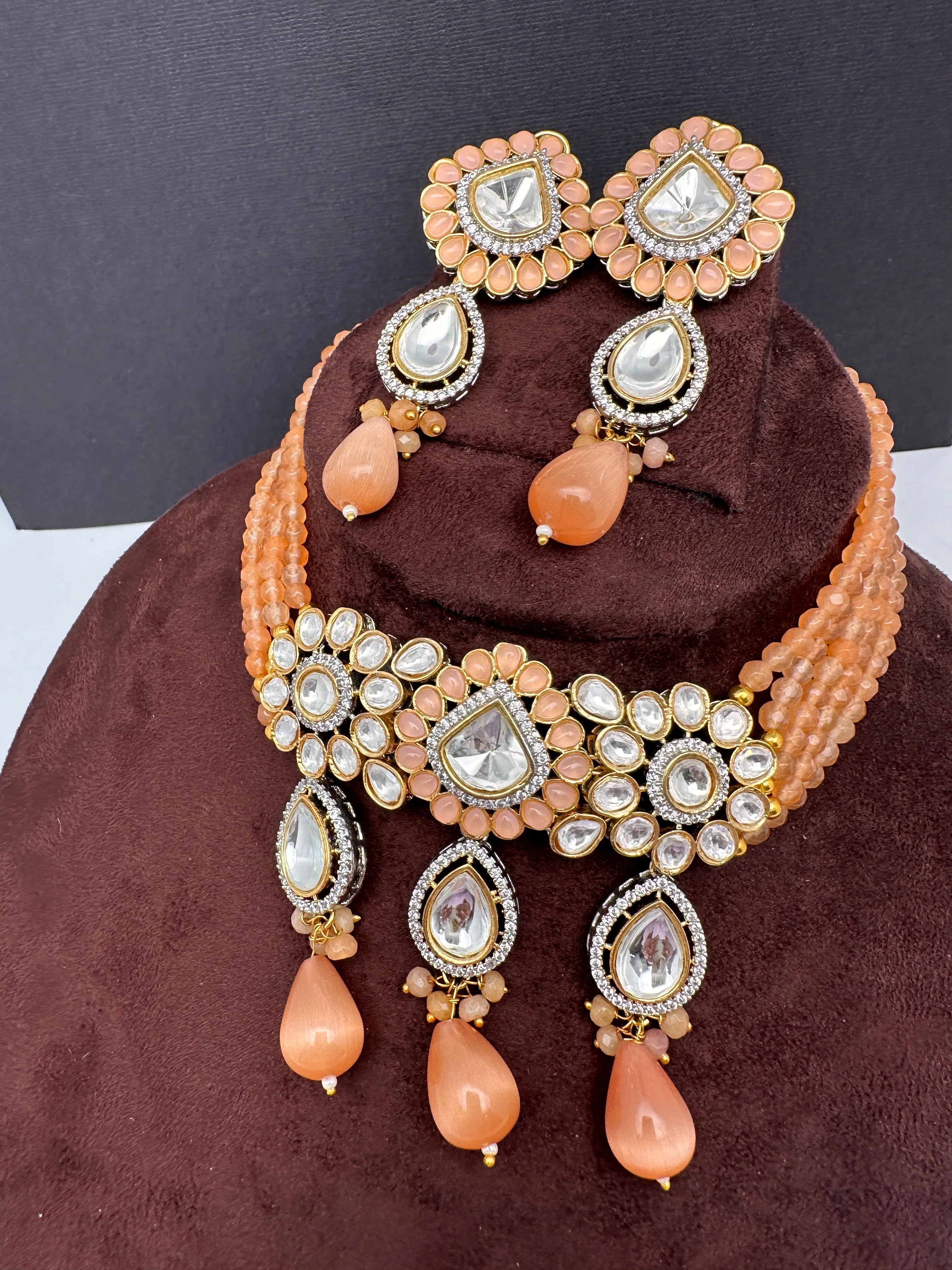 Kundan Peach Beads Choker