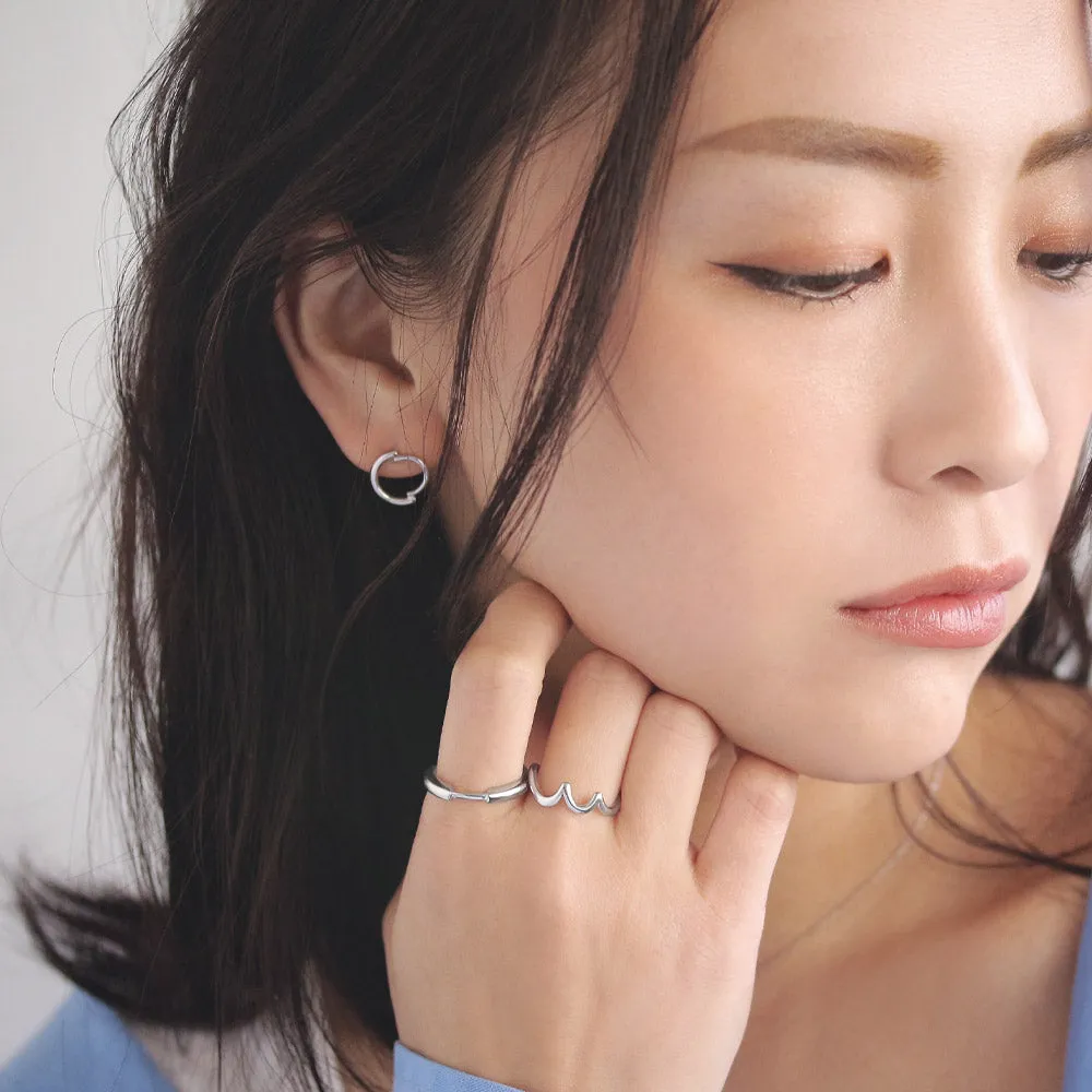 Rhodium Plated Irregular Band Ring