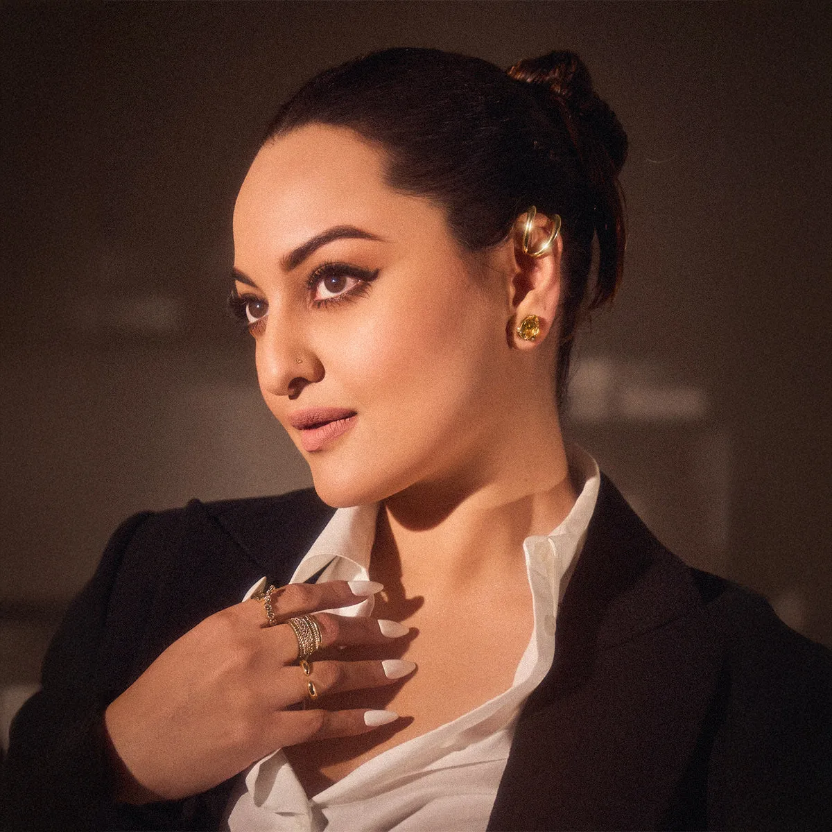 Sonakshi Sinha Abstract Stackable Ring